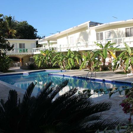 Hotel Magic Tropical Бока-Чика Экстерьер фото